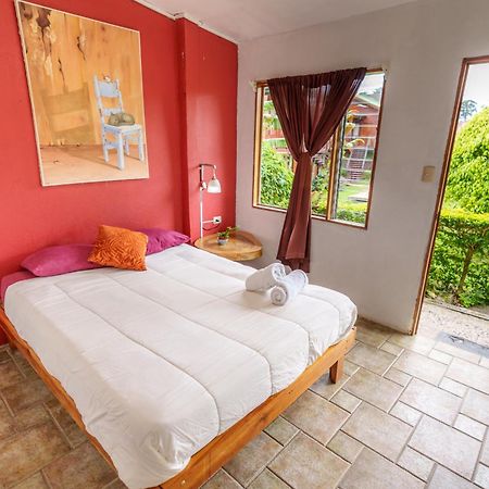 Pension Santa Elena Monteverde Exterior photo