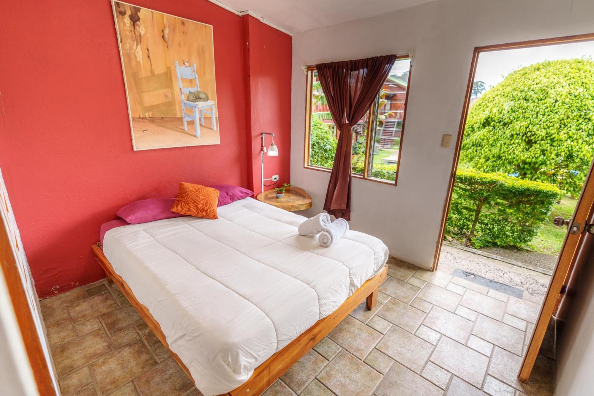 Pension Santa Elena Monteverde Exterior photo
