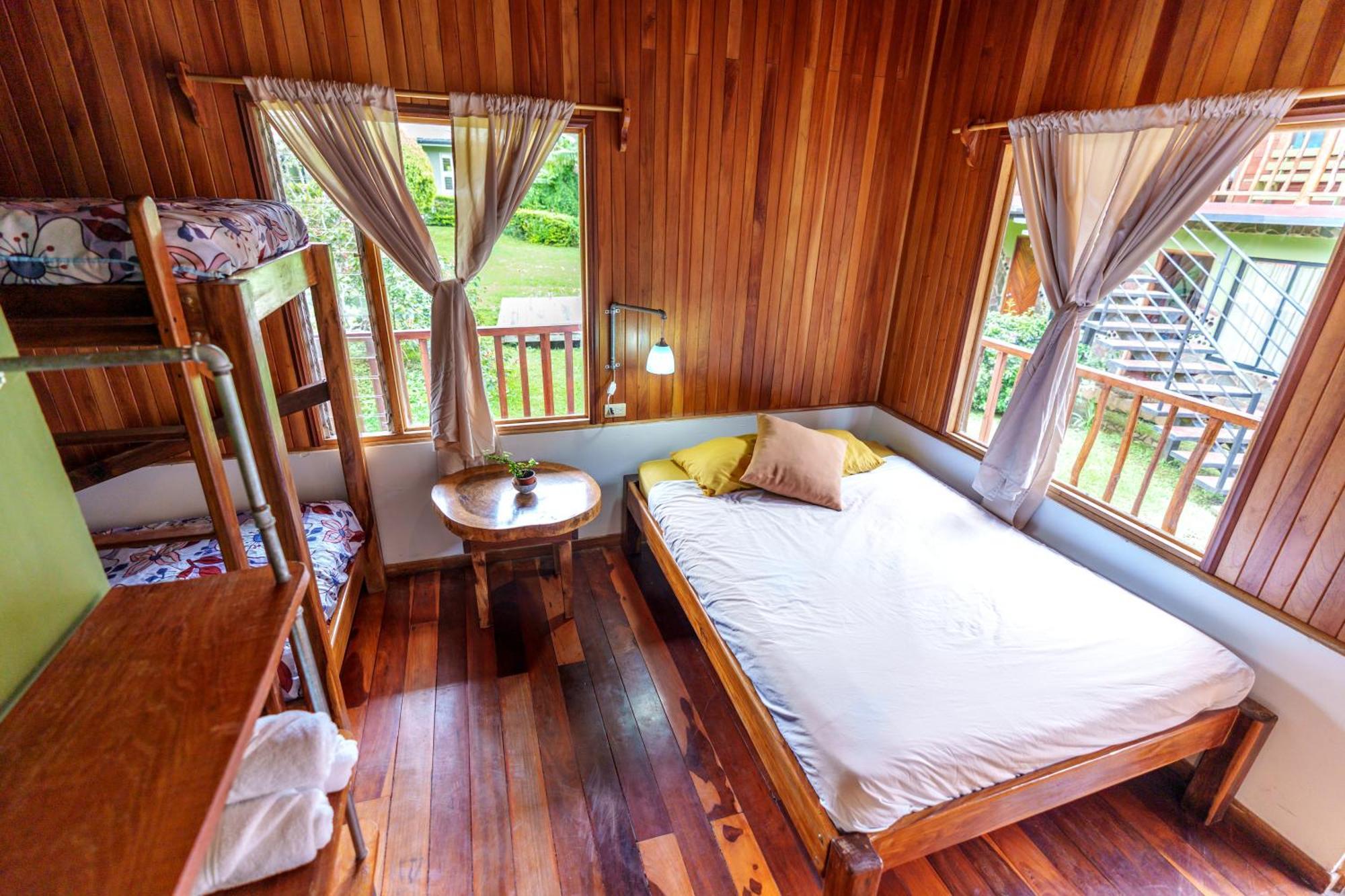 Pension Santa Elena Monteverde Exterior photo