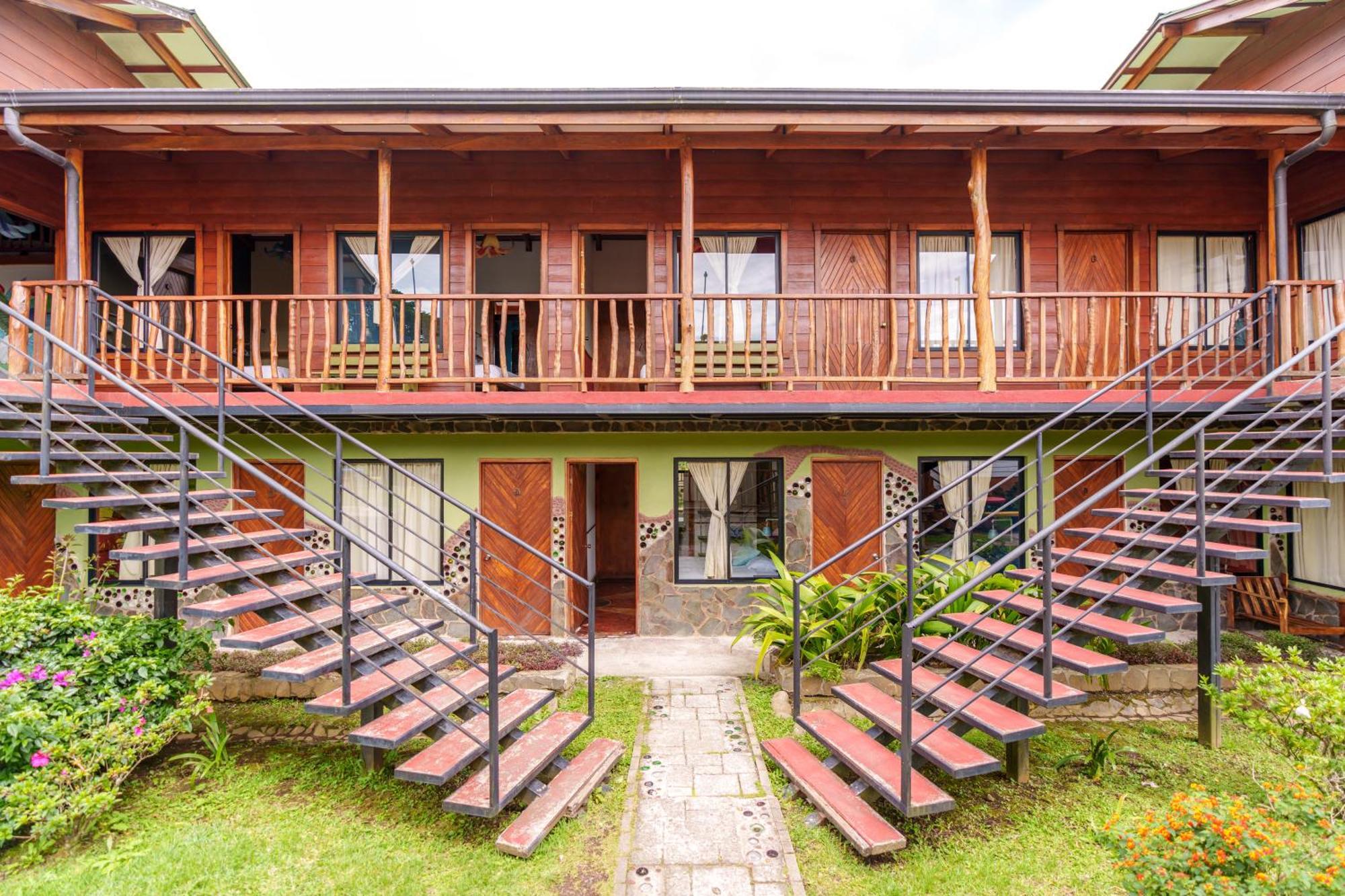 Pension Santa Elena Monteverde Exterior photo