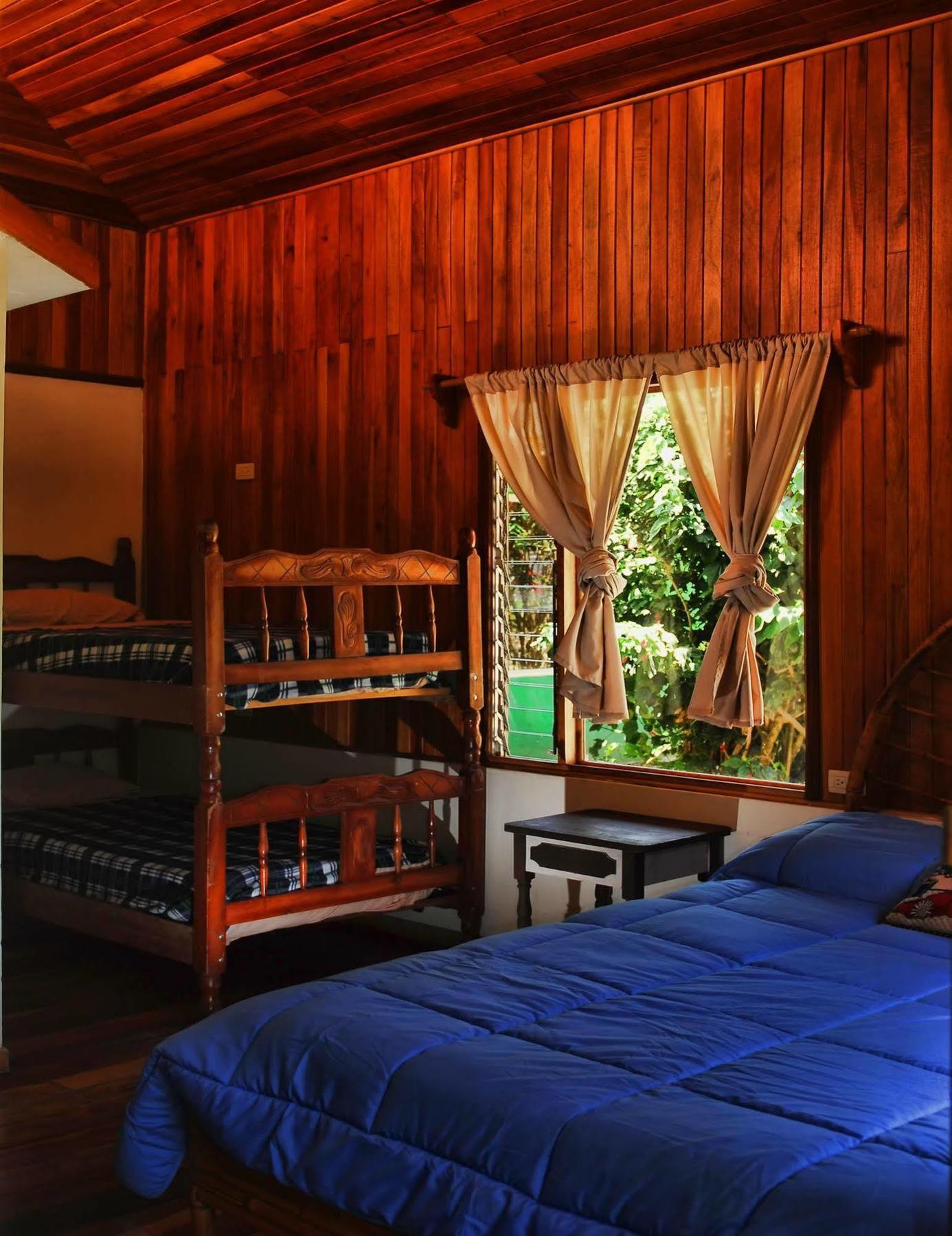 Pension Santa Elena Monteverde Exterior photo